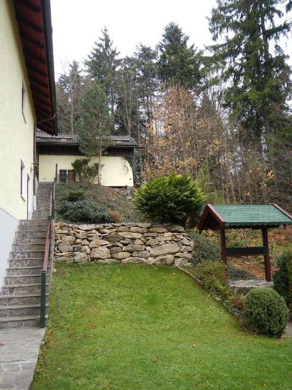 Ferienwohnung Waldoase Am Fuchsenstein シュピーゲラウ エクステリア 写真